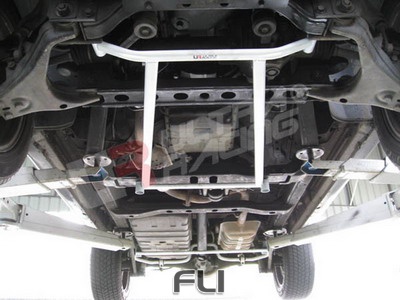 UltraRacing UR-LA4-821