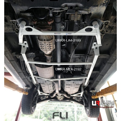 UltraRacing URKR-ML4-2192