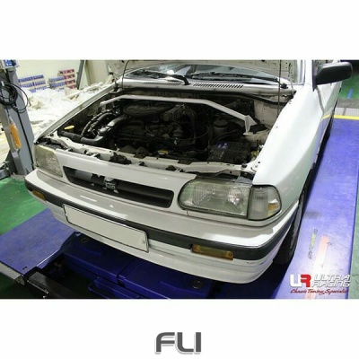 UltraRacing URKR-TW2-2689